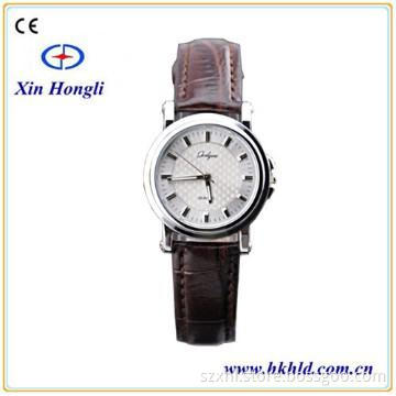 PU Leather luxury wrist watch Zinc Alloy case lover watches